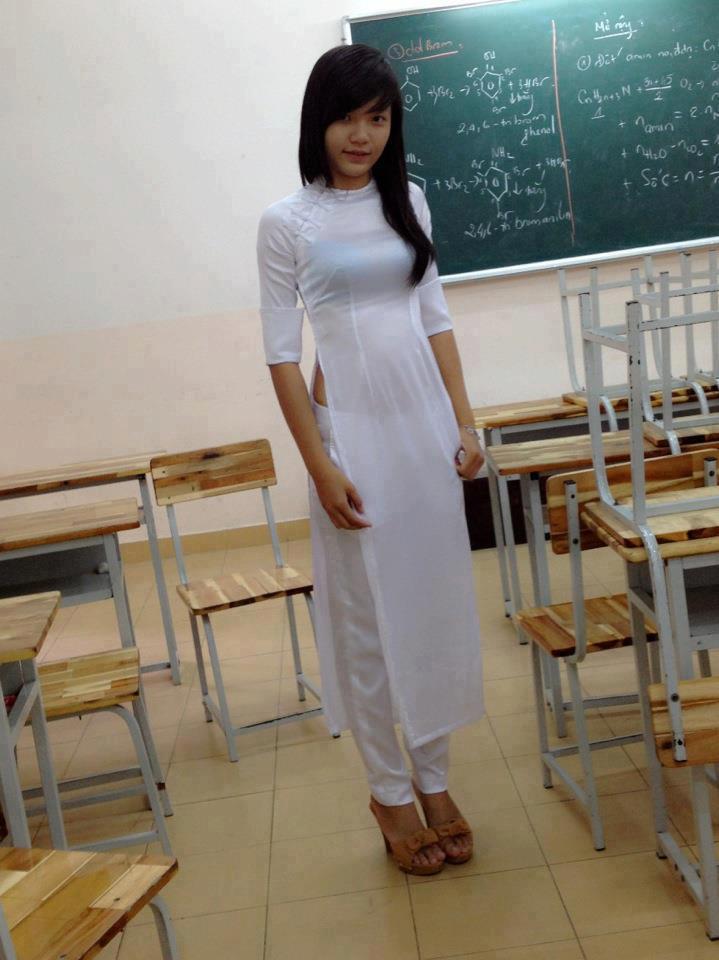 女教师～淫辱の一起洗澡